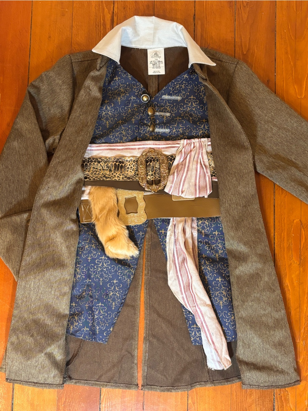 Disney Pirate Costume Kids 7/8 Captain Buccaneer Renaissance Halloween - Picture 4 of 9